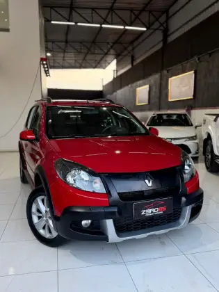 RENAULT SANDERO 1.6 STEPWAY 16V FLEX 4P AUTOMÁTICO