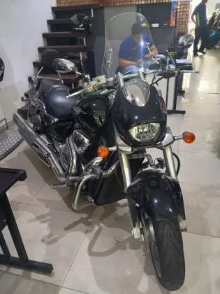 SUZUKI BOULEVARD M1500 