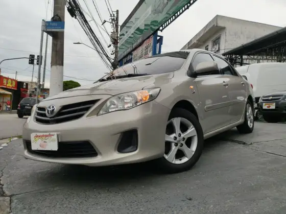 TOYOTA COROLLA 1.8 GLI 16V FLEX 4P AUTOMÁTICO