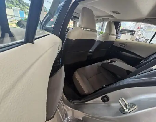 TOYOTA-COROLLA-2025