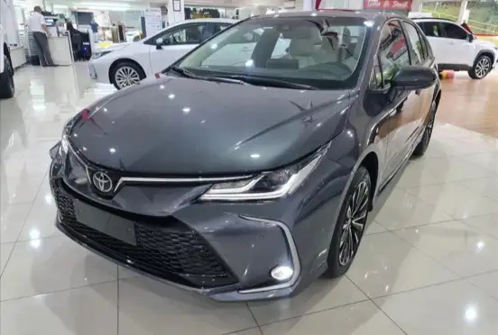 TOYOTA-COROLLA-2025