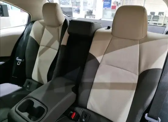TOYOTA-COROLLA-2025