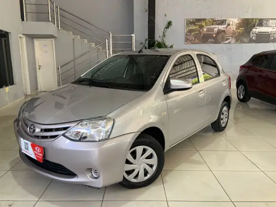 TOYOTA ETIOS 1.3 X 16V FLEX 4P MANUAL