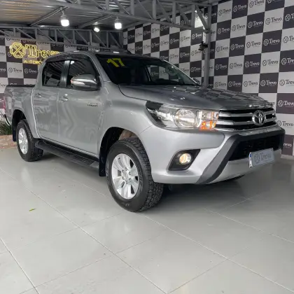 TOYOTA HILUX 2.8 SRV 4X4 CD 16V DIESEL 4P AUTOMÁTICO