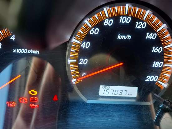 TOYOTA-HILUX-2012