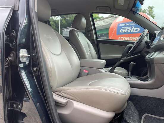 TOYOTA-RAV4-2.4 4X2 16V GASOLINA 4P AUTOMÁTICO TOYOTA-RAV4-2011