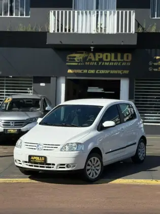 VOLKSWAGEN FOX 1.6 MI PLUS 8V FLEX 4P MANUAL VOLKSWAGEN FOX 1.6 MI PLUS 8V FLEX 4P MANUAL