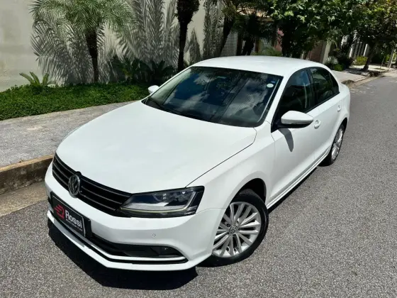 VOLKSWAGEN JETTA 1.4 16V TSI COMFORTLINE GASOLINA 4P TIPTRONIC