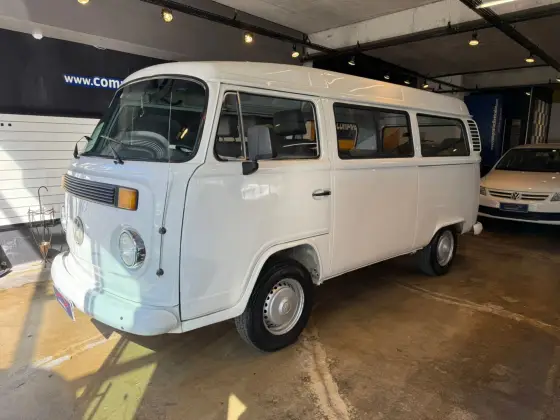 VOLKSWAGEN KOMBI 1.6 MI FURGÃO 8V GASOLINA 3P MANUAL