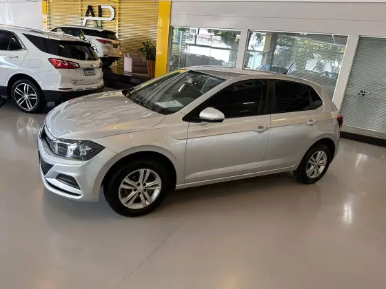 VOLKSWAGEN POLO 1.0 MPI TOTAL FLEX MANUAL