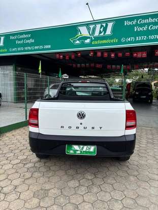 VOLKSWAGEN-SAVEIRO-2023