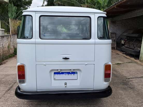 VOLKSWAGEN-KOMBI-1.6 LUXO 8V GASOLINA 3P MANUAL VOLKSWAGEN-KOMBI-1995