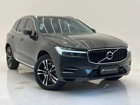 VOLVO XC60 2.0 T8 HYBRID MOMENTUM AWD GEARTRONIC