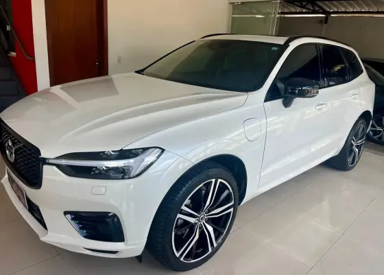 VOLVO XC60 2.0 T8 HYBRID R-DESIGN AWD GEARTRONIC