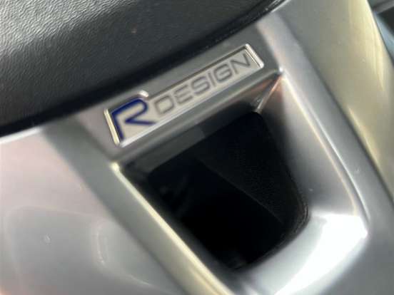 VOLVO-V60-2.0 T6 R DESIGN TURBO GASOLINA 4P AUTOMÁTICO VOLVO-V60-2015