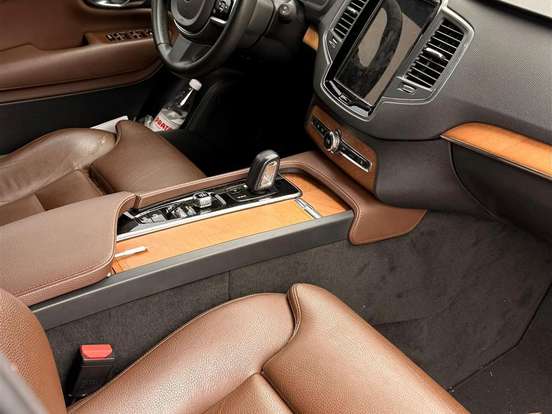 VOLVO-XC90-2.0 T8 HYBRID MOMENTUM AWD GEARTRONIC VOLVO-XC90-2021