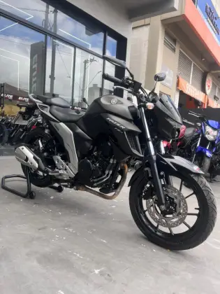 YAMAHA FZ25 FAZER ABS 