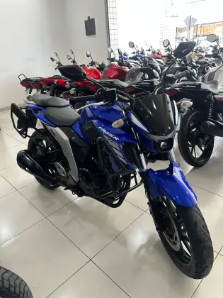 YAMAHA FZ25 FAZER ABS 