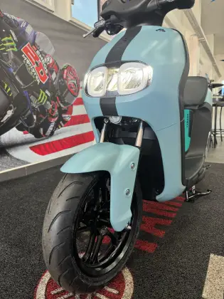 YAMAHA NEOS CONNECTED 