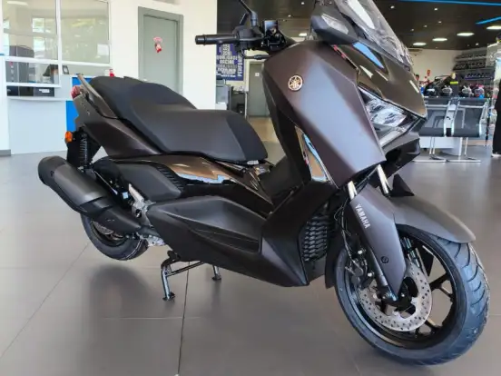 YAMAHA-XMAX 300 CONNECTED ABS YAMAHA-XMAX 300 CONNECTED ABS-2026