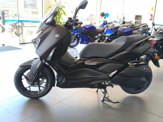 YAMAHA-XMAX 300 CONNECTED ABS YAMAHA-XMAX 300 CONNECTED ABS-2026