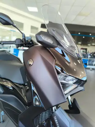YAMAHA-XMAX 300 CONNECTED ABS-2026