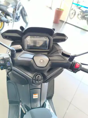 YAMAHA-XMAX 300 CONNECTED ABS-2026