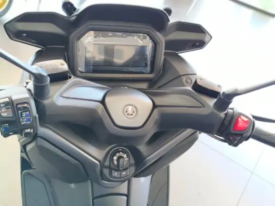 YAMAHA-XMAX 300 CONNECTED ABS YAMAHA-XMAX 300 CONNECTED ABS-2026