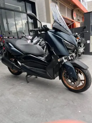 YAMAHA XMAX ABS 