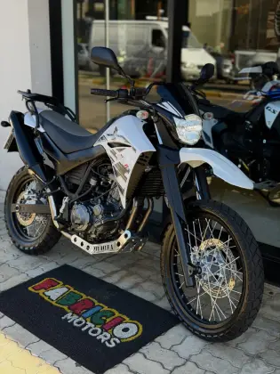 YAMAHA XT 660R YAMAHA XT 660R