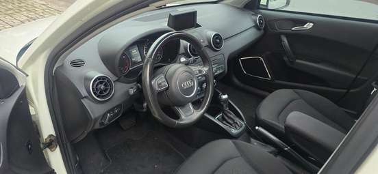 AUDI-A1-2012
