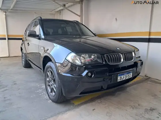 BMW X3 2.5 FAMILY 4X4 24V GASOLINA 4P AUTOMÁTICO BMW X3 2.5 FAMILY 4X4 24V GASOLINA 4P AUTOMÁTICO