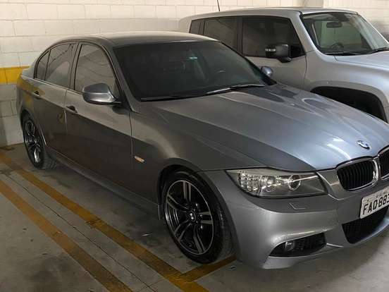 BMW-318i-2.0 SEDAN 16V GASOLINA 4P AUTOMÁTICO BMW-318i-2011