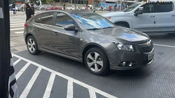 CHEVROLET CRUZE 1.8 LT SPORT6 16V FLEX 4P AUTOMÁTICO CHEVROLET CRUZE 1.8 LT SPORT6 16V FLEX 4P AUTOMÁTICO