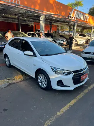CHEVROLET ONIX 1.0 FLEX LT MANUAL CHEVROLET ONIX 1.0 FLEX LT MANUAL