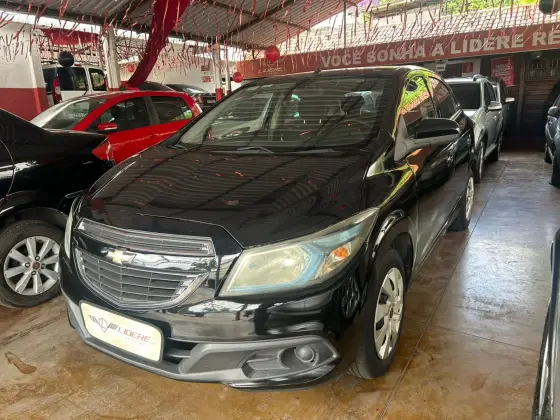 CHEVROLET ONIX 1.4 MPFI LT 8V FLEX 4P MANUAL