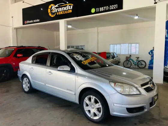 CHEVROLET VECTRA 2.0 MPFI ELEGANCE 8V FLEX 4P MANUAL