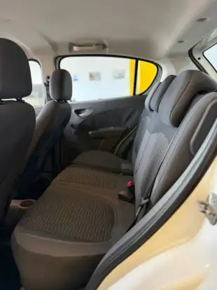 FIAT-PALIO-2015