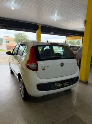 FIAT-PALIO-2015