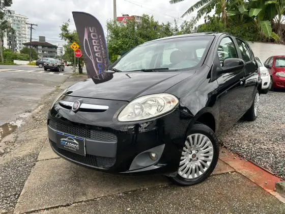 FIAT PALIO 1.6 MPI ESSENCE 16V FLEX 4P MANUAL