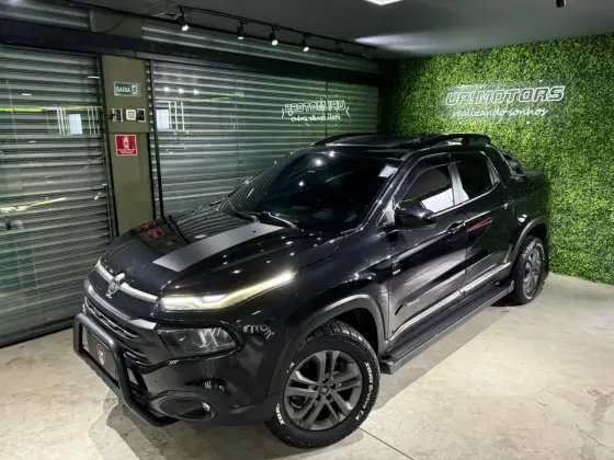 FIAT TORO 2.4 16V MULTIAIR FLEX BLACKJACK AT9