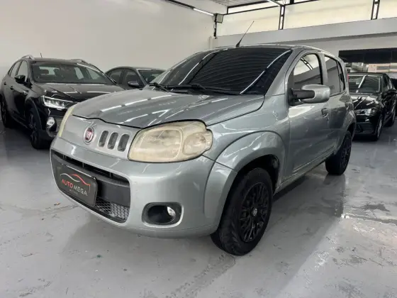 FIAT UNO 1.0 EVO VIVACE 8V FLEX 4P MANUAL FIAT UNO 1.0 EVO VIVACE 8V FLEX 4P MANUAL