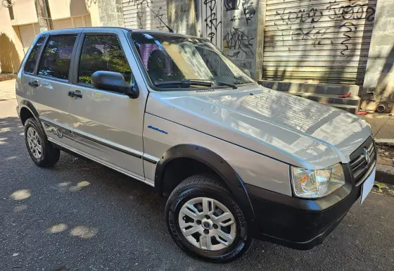 FIAT UNO 1.0 MPI MILLE WAY ECONOMY 8V FLEX 4P MANUAL FIAT UNO 1.0 MPI MILLE WAY ECONOMY 8V FLEX 4P MANUAL