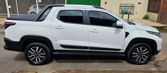 FIAT-STRADA-2024