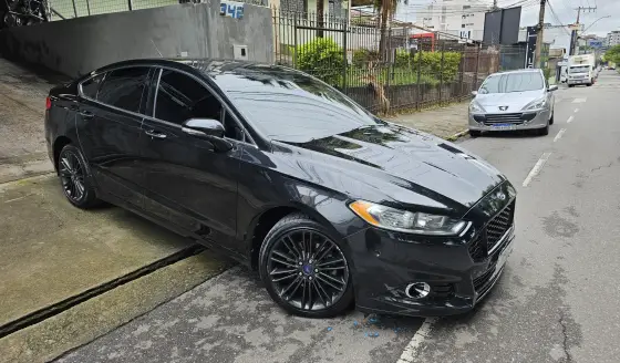 FORD FUSION 2.0 TITANIUM AWD 16V GASOLINA 4P AUTOMÁTICO