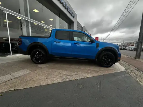 FORD-MAVERICK-2.0 ECOBOOST GASOLINA BLACK AUTOMÁTICO FORD-MAVERICK-2025
