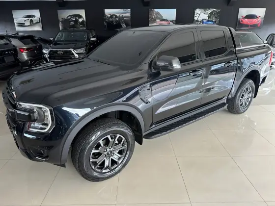 FORD RANGER 2.0 TURBO DIESEL CD BLACK 4X2 AUTOMÁTICO FORD RANGER 2.0 TURBO DIESEL CD BLACK 4X2 AUTOMÁTICO