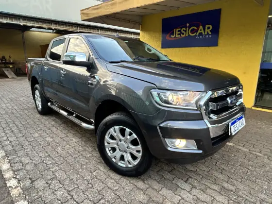 FORD RANGER 3.2 XLT 4X4 CD 20V DIESEL 4P AUTOMÁTICO