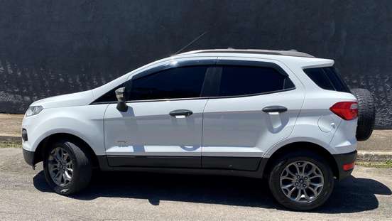 FORD-ECOSPORT-2014