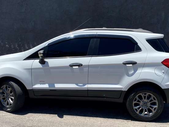 FORD-ECOSPORT-2.0 FREESTYLE 4WD 16V FLEX 4P MANUAL FORD-ECOSPORT-2014
